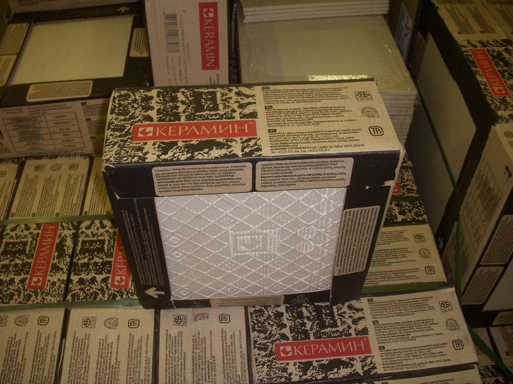 Упаковка плитки Керамин